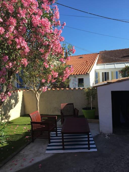 Maison Paisible , A 6 Minutes Des Plages, Velos. Vakantiehuis